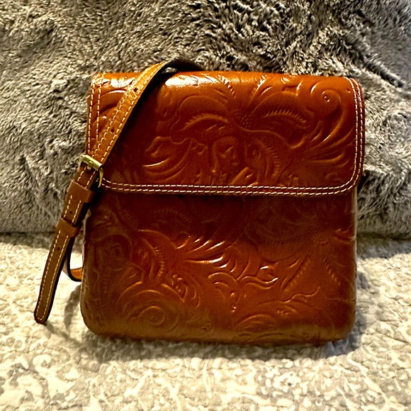 Patricia Nash Bags Nwt Patricia Nash Balluri Leather Crossbody Bag